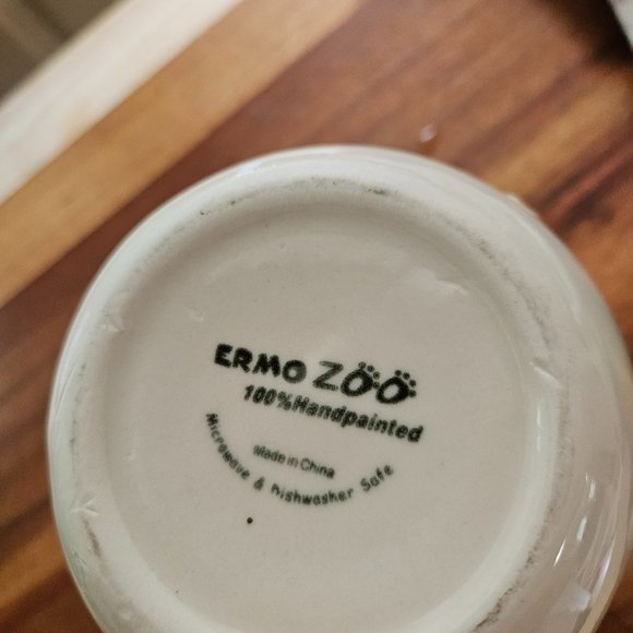 ermo zoo Hand painted pitcher 5inch. great condition - Picture 8 of 8